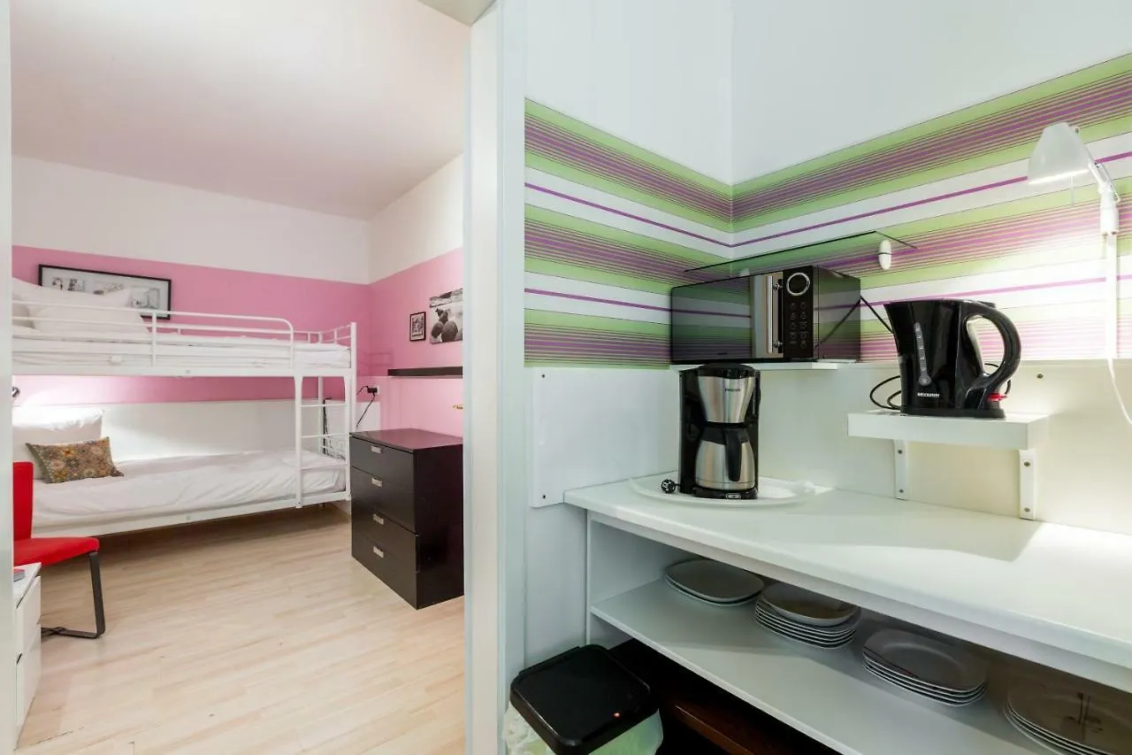 Modernes 2-Zimmer-Apartment In Kollwitzplatz-Nahe Berlin 0*,